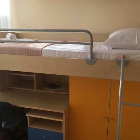 Apartment Trstenik スプリト エクステリア 写真