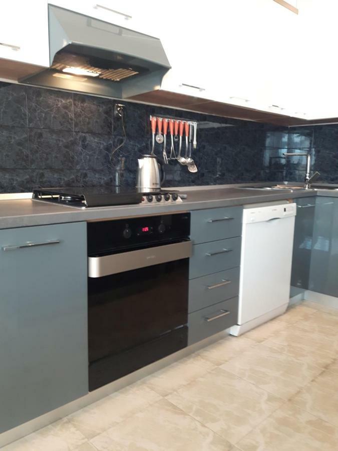 Apartment Trstenik スプリト エクステリア 写真